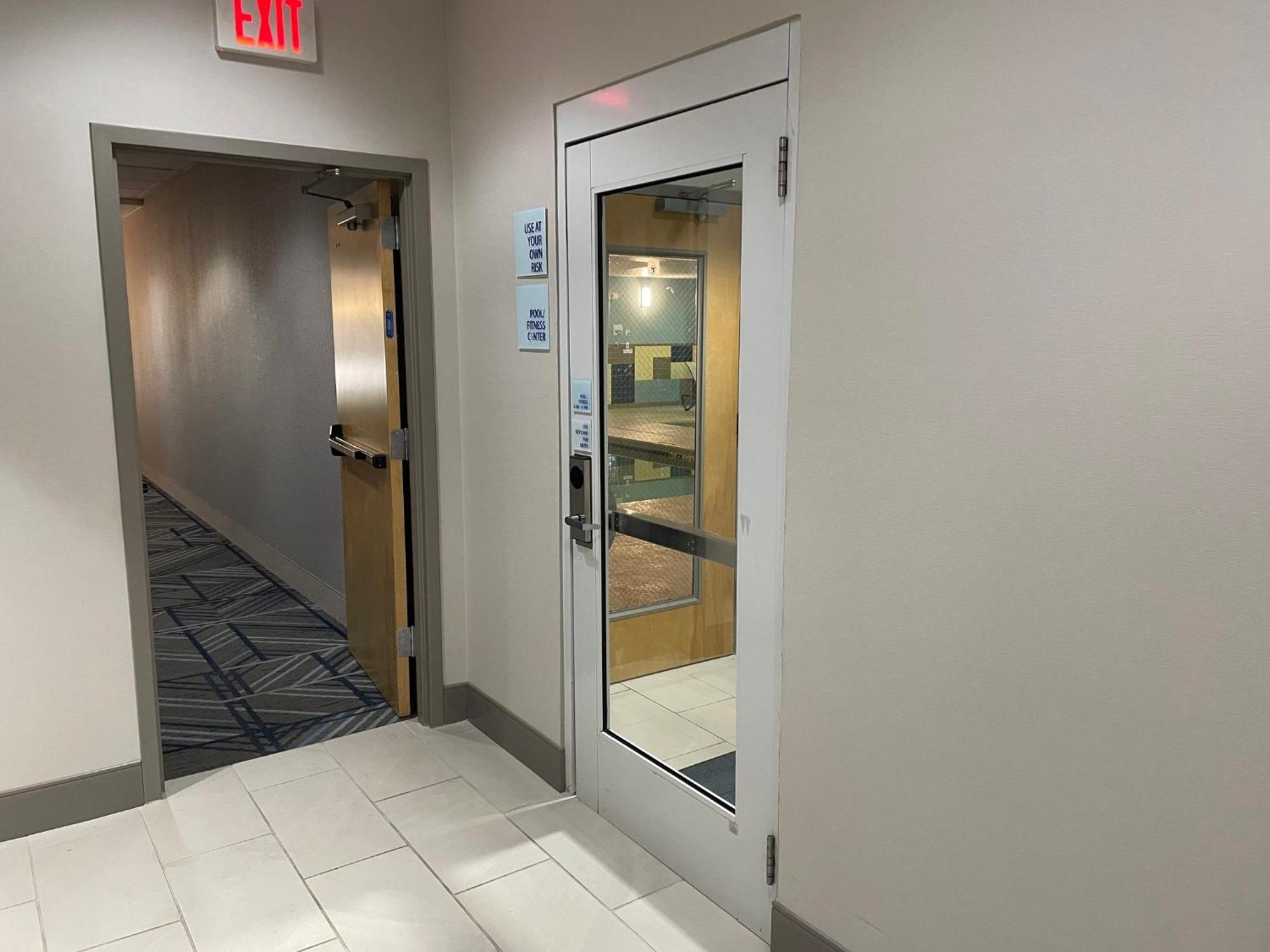 Holiday Inn Express Hotel Raleigh Southwest By Ihg Екстериор снимка